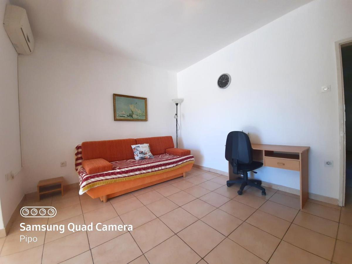 Apartman Samblic Krk Town Esterno foto