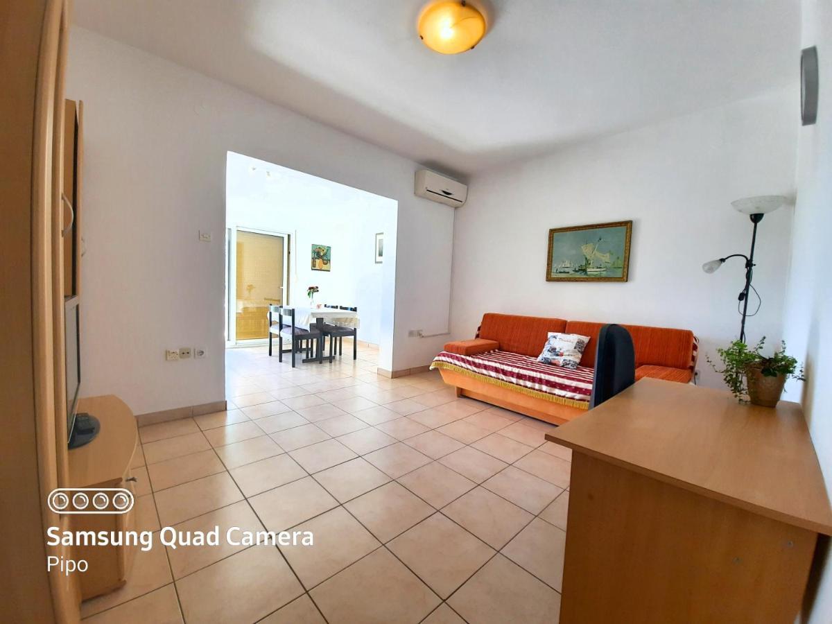 Apartman Samblic Krk Town Esterno foto