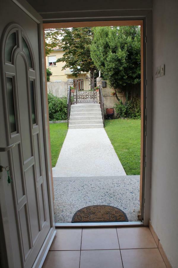 Apartman Samblic Krk Town Esterno foto